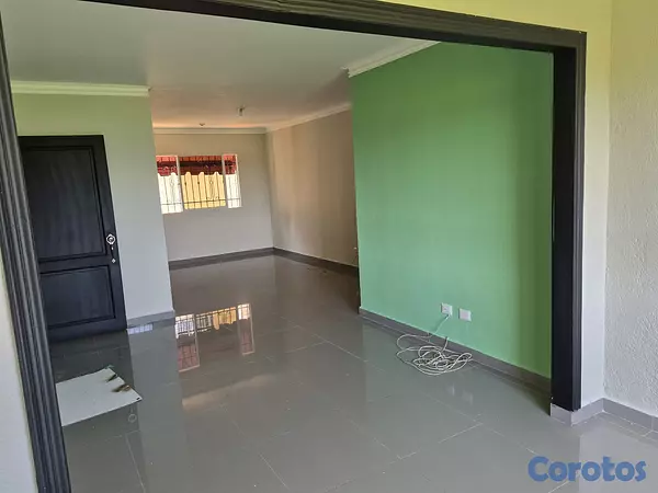 apartamentos - Amplio, fresco, moderno, lleno de luz natural y en zona tranquila. 3