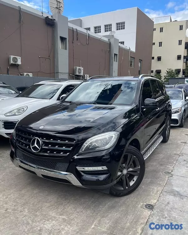 jeepetas y camionetas - MERCEDES BENZ ML 300 2014 3