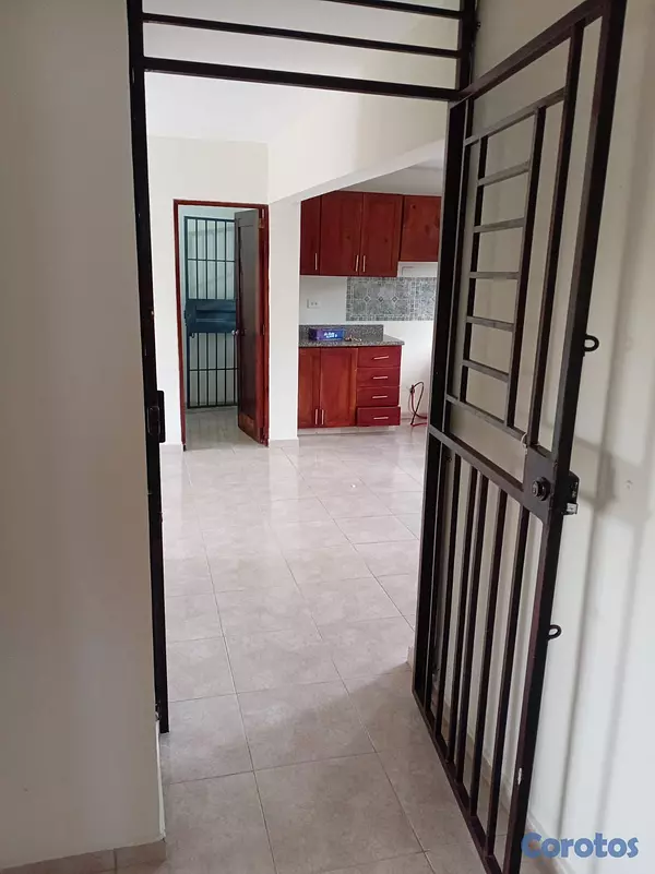 apartamentos - Apartamento 4to Nivel en El Embrujo III 6
