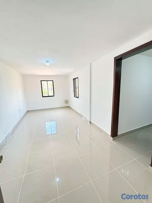 casas - venta de casa súper grande cerca del Corall mall autopista de san isidro  14