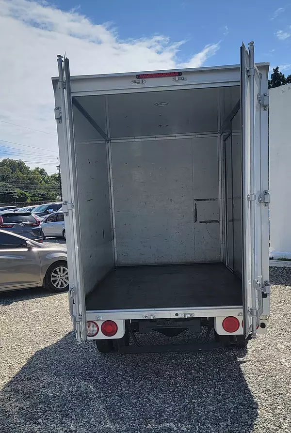 camiones y vehiculos pesados - CAMION GURGON KIA BOMGO 111 2019 10