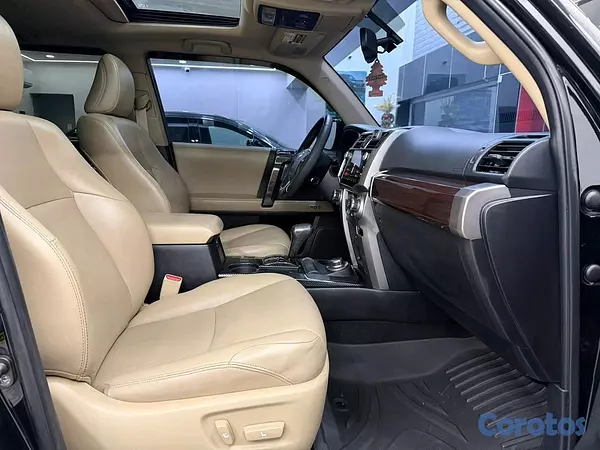 jeepetas y camionetas - Toyota 4runner limited 2014 7