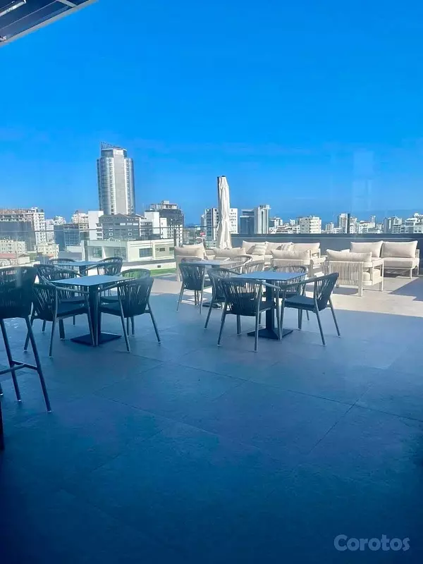 apartamentos - vendo ensanche naco piso 12 una habitación sos balos parqueo vista impresiante  6