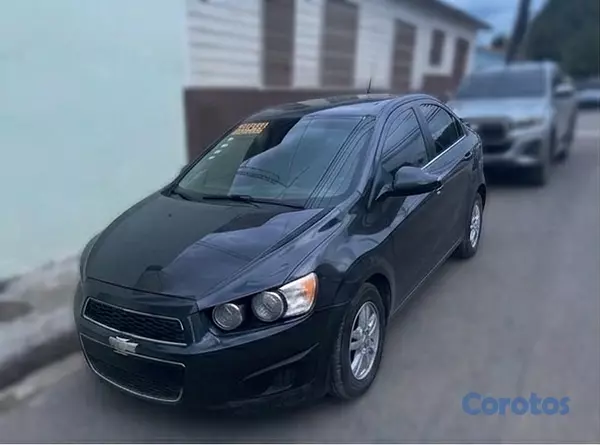 carros - Chevrolet Sonic LT 2014 4