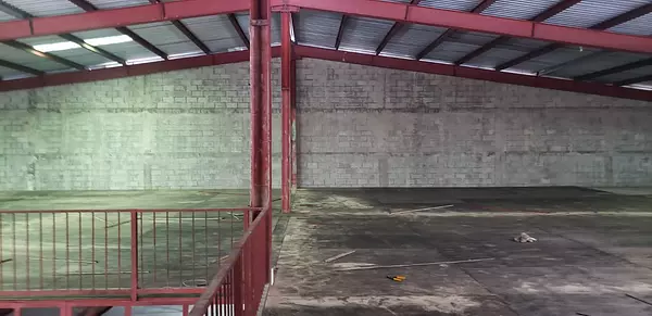 otros inmuebles - Nave  860 mts en las Palmas de Herrera 3