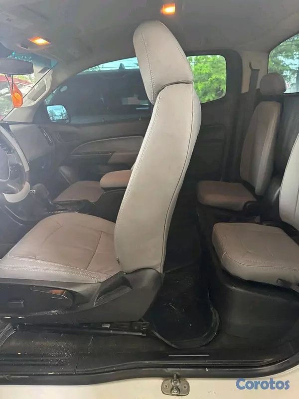 jeepetas y camionetas - Chevrolet Colorado  5