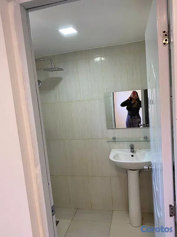 apartamentos - apartamento de una habitación baño clóset parqueo techado  6