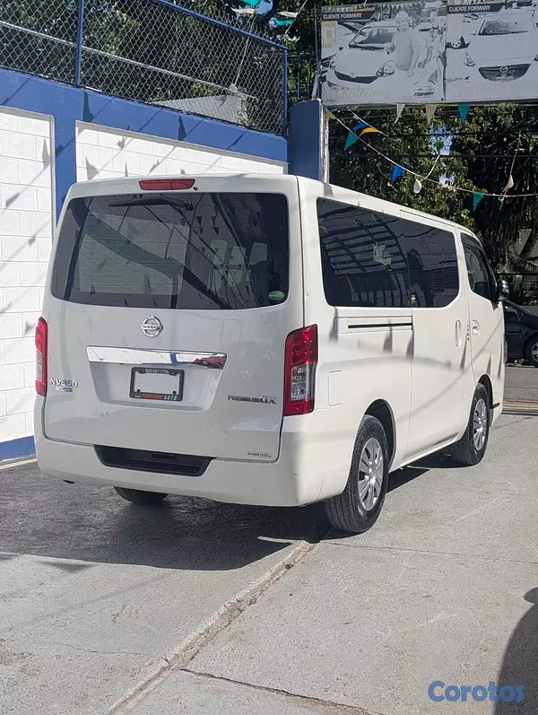 jeepetas y camionetas - NISSAN NV350 GX PREMIUM 2020 13