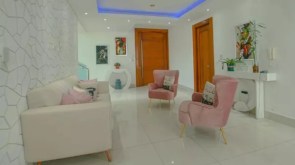 casas - Hermosa Casa con Diseño Moderno en Proyecto Privado, Santiago 6