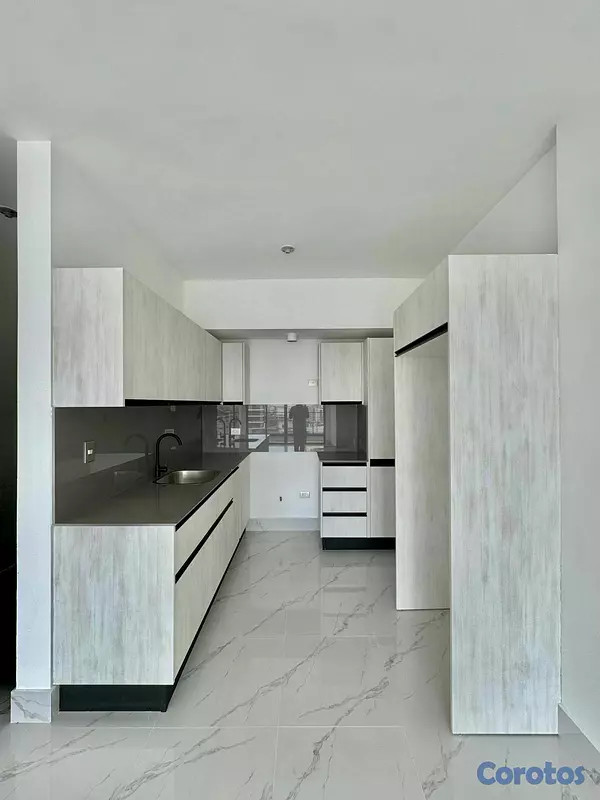apartamentos - Vendo apartamento nuevo en Evaristo Morales. 3