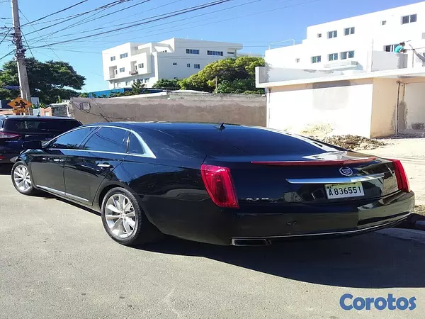 carros - Cadillac Luxury negro 2014 5