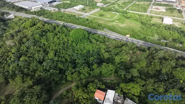 solares y terrenos - Terreno en Venta – Ubicación Estratégica en la Cir 2