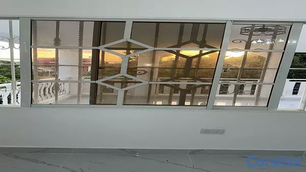 casas - CASA EN VENTA EN LOS JARDINES DEL NORTE, SANTIAGO. 8