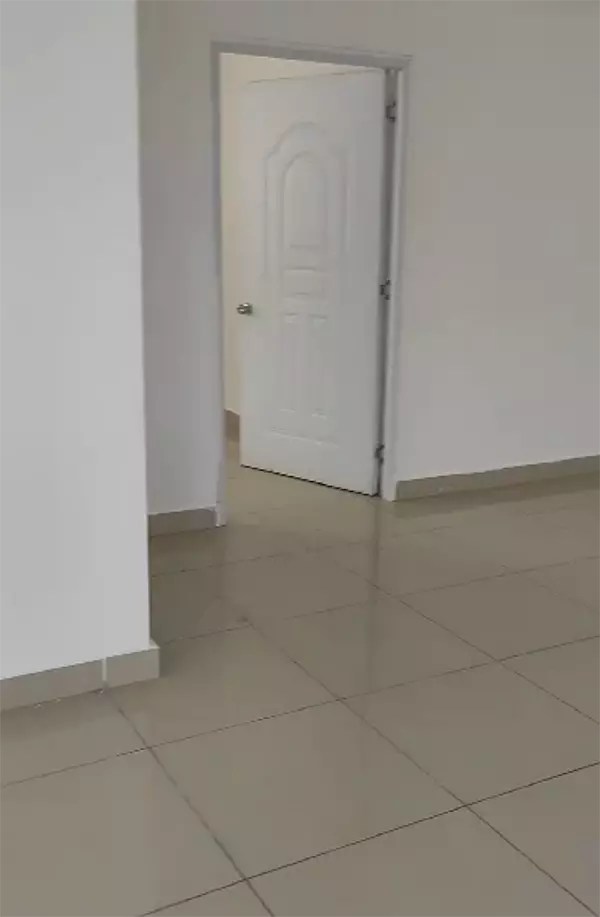 oficinas y locales comerciales - Local de 300 metros prados 4