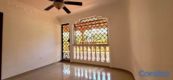 casas - Casa alquiler Corales del Sur Santo Domingo Este c 10