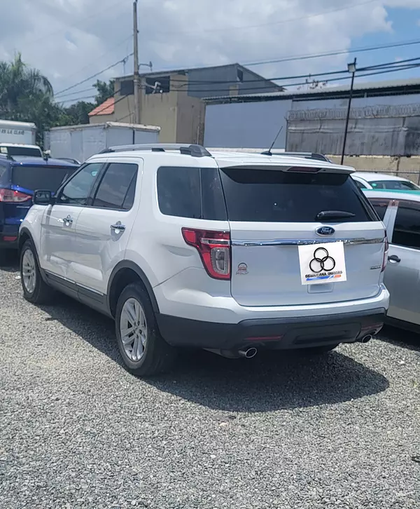 jeepetas y camionetas - FORD EXPLORER XLT 2013 10