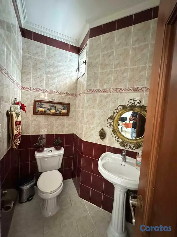 casas - Elegante y Amplica Casa, Altos de Arroyo III 3