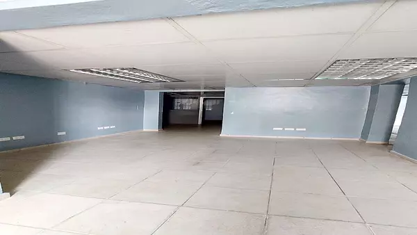 oficinas y locales comerciales - Local primer nivel bella vista 6