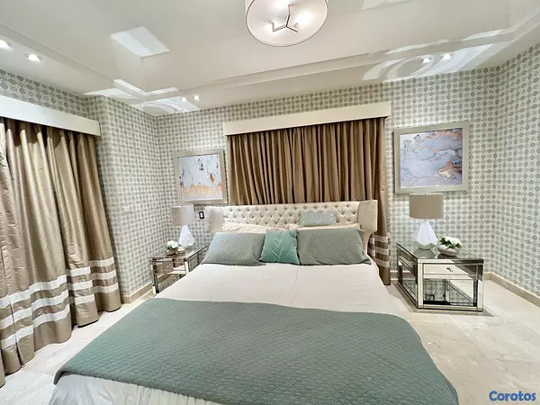 apartamentos - *¡El Penthouse de 4 habitaciones que soñabas, lo tenemos en Naco!*📍✨
 9
