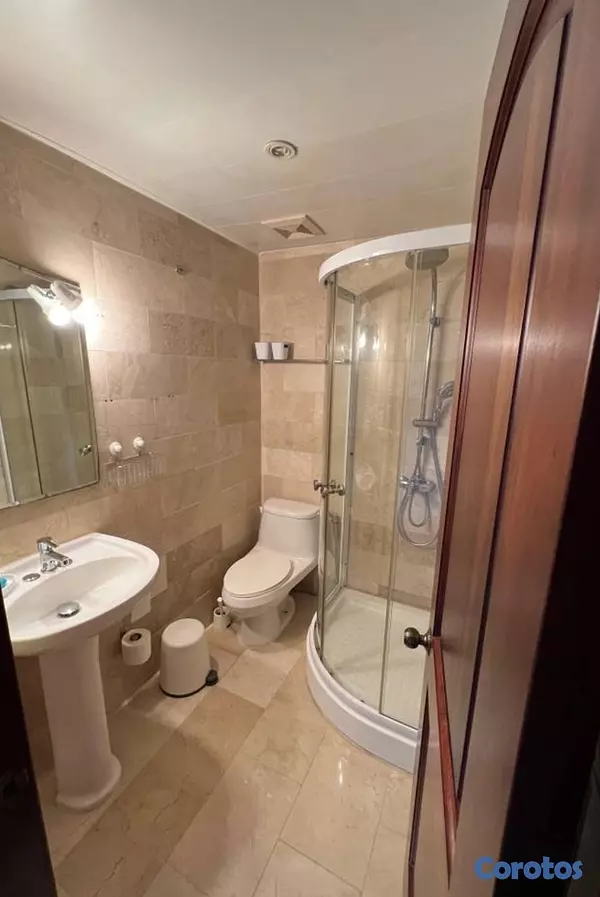apartamentos - Apartamento de dos niveles, amoblado en el Residencial Cocotal en renta 3