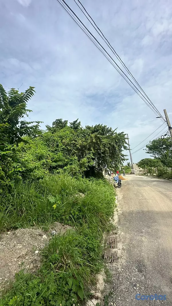solares y terrenos - 🏡 TERRENO EN VENTA EN PUERTO PLATA 📍 Torre Alta