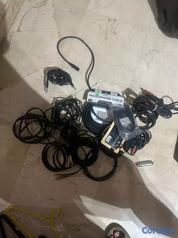 otros electronicos - Vendo Sistema de sonido completo profesional  12