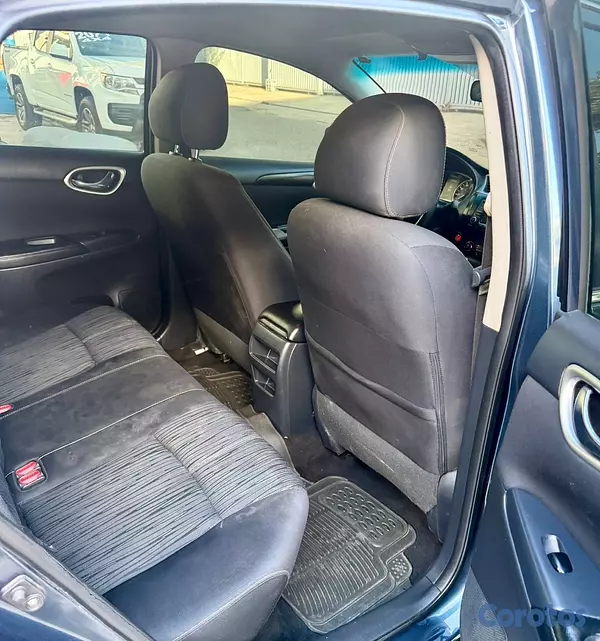 carros - Nissan Sentra SV  2016 11