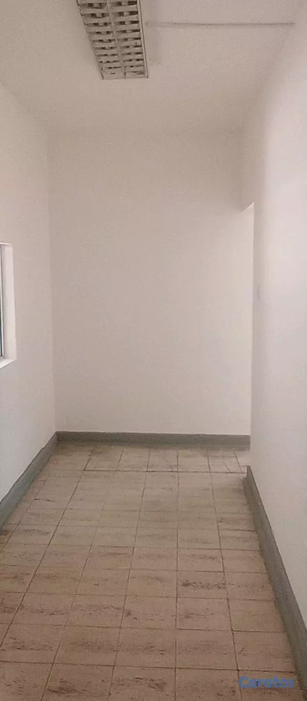 oficinas y locales comerciales - Alquilo Local Comercial en Gazcue  3