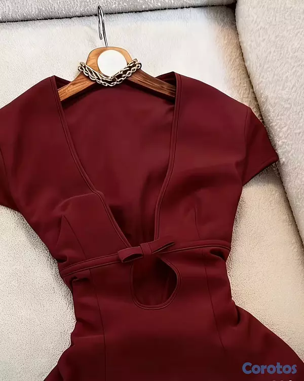 ropa para mujer - Vestido de mujer color vino rojo con cuello en V y 3