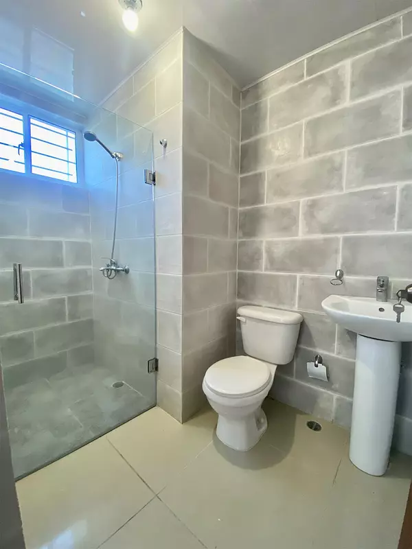 apartamentos - Segundo nivel de venta en jardines del sur, Santiago  6
