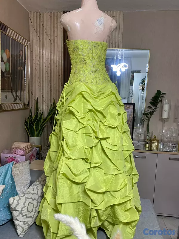ropa para mujer - Hermoso vestido de 15 años  3