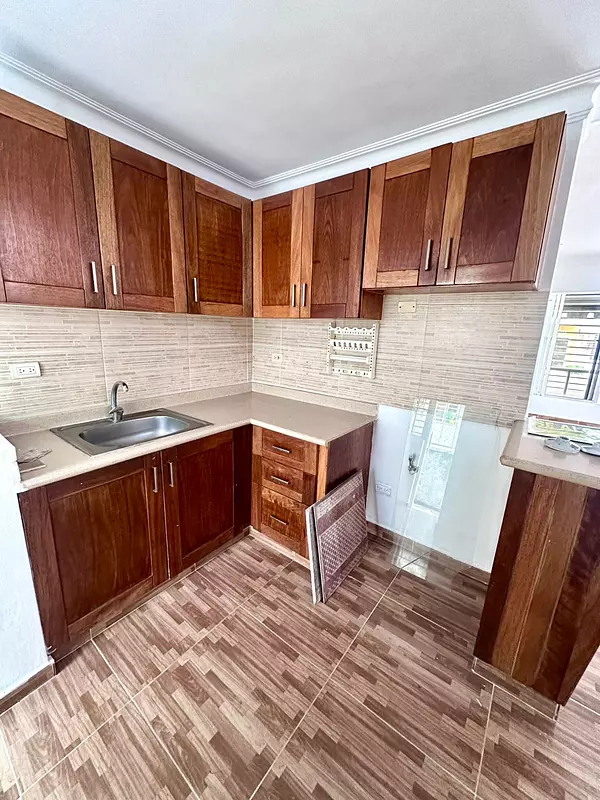apartamentos - Alquilo apartamento en  📍LP8- por la prolongación 7