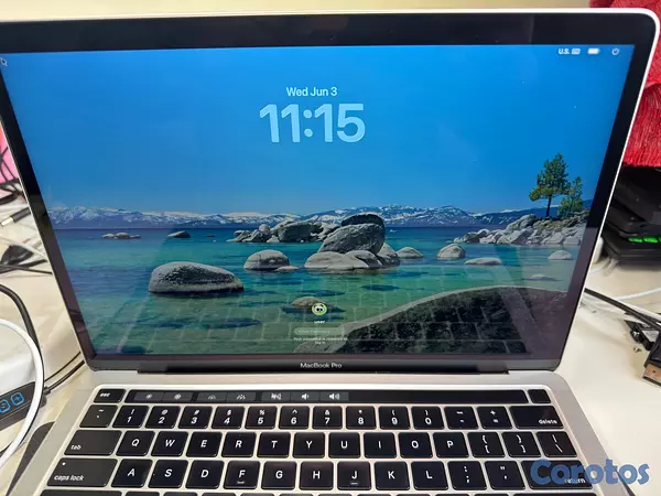 computadoras y laptops - MacBook Pro 2020 13-Inch m1 16GB 500 almacenamiento 3