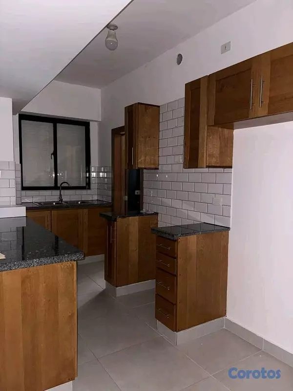apartamentos - APARTAMENTO EN ALQUILER EN URB. REAL CON TERRAZA PRIVADA

 4