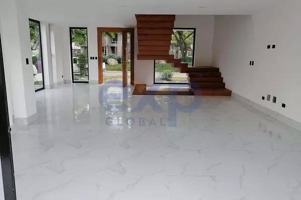 casas - Casa moderna en venta en Altos de Los Samanes, Santiago – 3 habs, 2 niveles 5