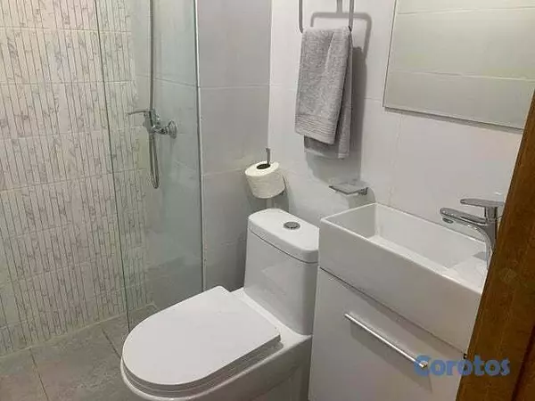 apartamentos - Apartamento en Alquiler en Piantini Amueblado de U 8