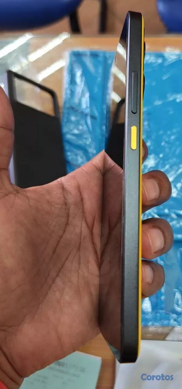celulares y tabletas - CELULAR XIAOMI POCO X6 PRO 5G 512GB+12GB CONDICION 3