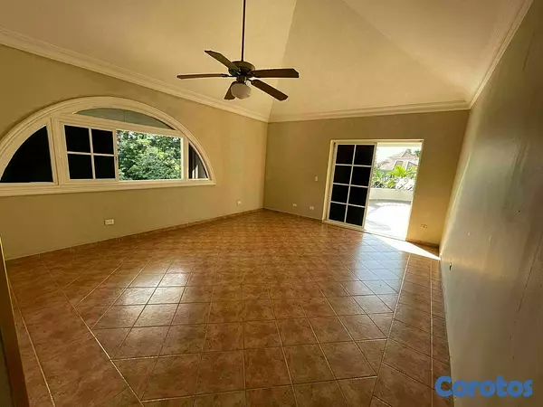 casas - VENDO Hermosa Mansión De 3 Niveles En Los Rios 9