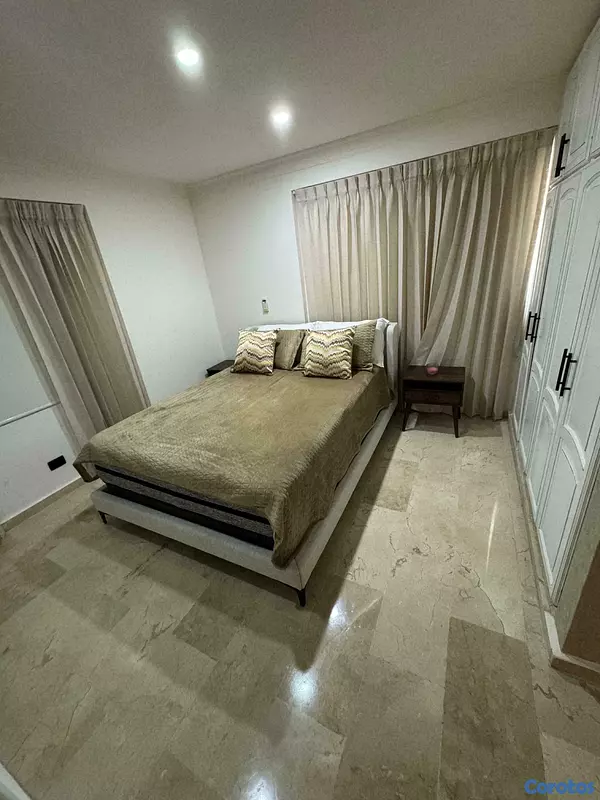 apartamentos - Vendo Apartamento con 210 Metros de 3 Habitaciones en Serralles  CODIGO: PD501 7