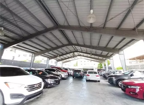 oficinas y locales comerciales - Nave céntrica y comercial 3