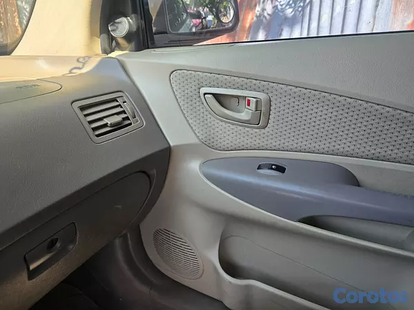 jeepetas y camionetas - Hyundai tucson 2010 10