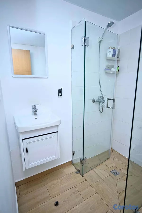 apartamentos - Centro de Bávaro en los Corales. Av. Alemania cerc 12