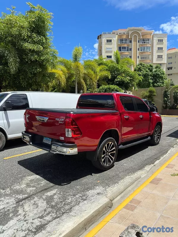 jeepetas y camionetas - la más Nueva Toyota Hilux Srv Limited 2020 3