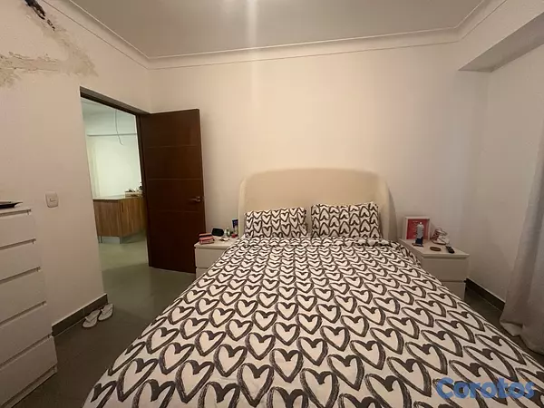 apartamentos - Apartamento en alquiler de 1 Hab con 2 parqueos en Arroyo Hondo por el Nacional  7