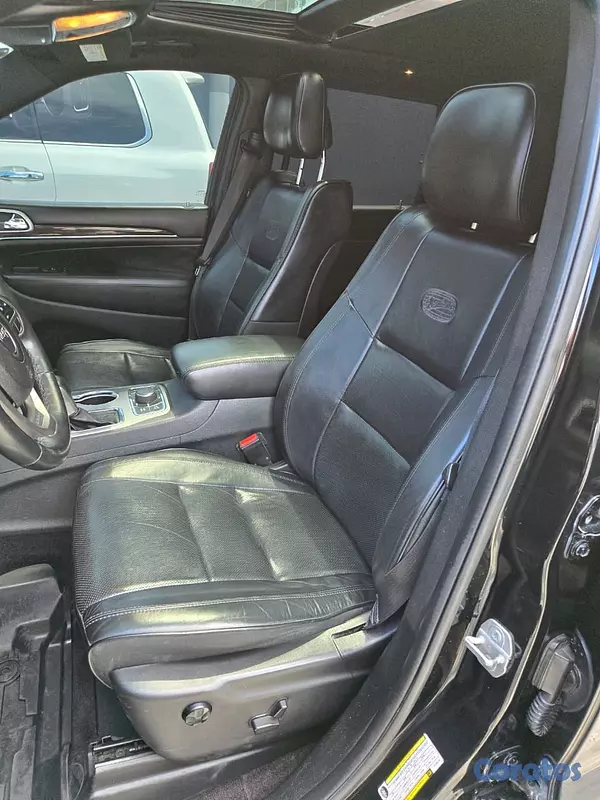jeepetas y camionetas - Jeep Grand Cherokee Overland 4WD 2018 7