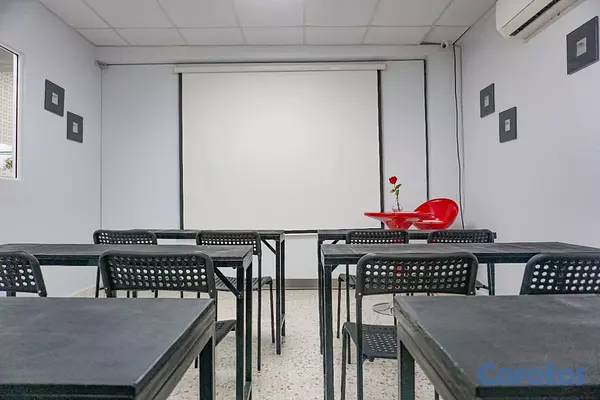oficinas y locales comerciales - Tu oficina todo incluido en Santo Domingo Este!! @teamworkspace_rd 7