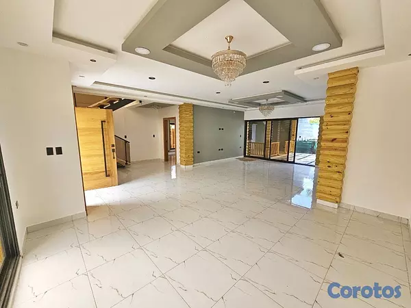 casas vacacionales y villas - Villa en Venta en Jarabacoa cerca del campo de gol 3