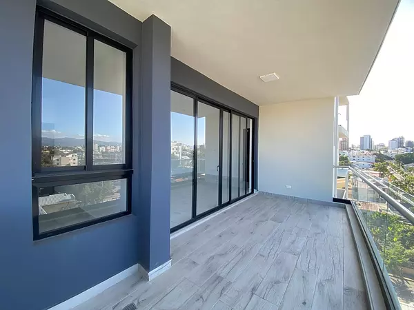 apartamentos - Apartamento 7mo Piso en Villa Olga  2