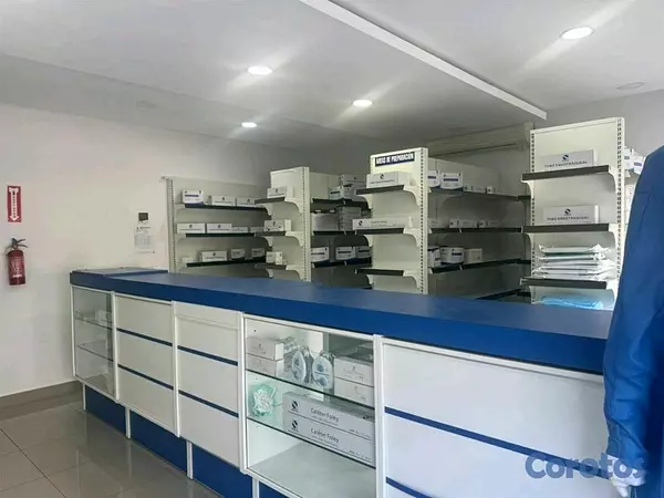 oficinas y locales comerciales - Alquiler de locales en Los restauradores 6