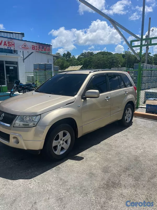 jeepetas y camionetas - Vendo suzuki vitara 2006 4